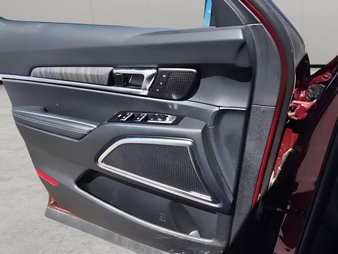 Used 2024 Kia Telluride SX w/ Towing Package AWD/4WD image 25