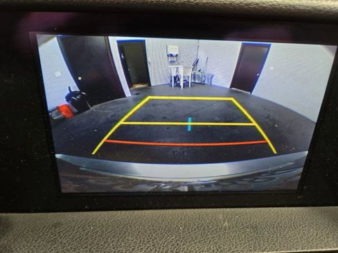 Used 2016 Lexus RC 200t RWD image 17