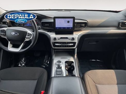 Certified 2024 Ford Explorer XLT AWD/4WD image 13