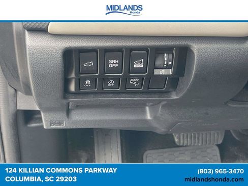 Used 2022 Subaru Forester Limited AWD/4WD image 21