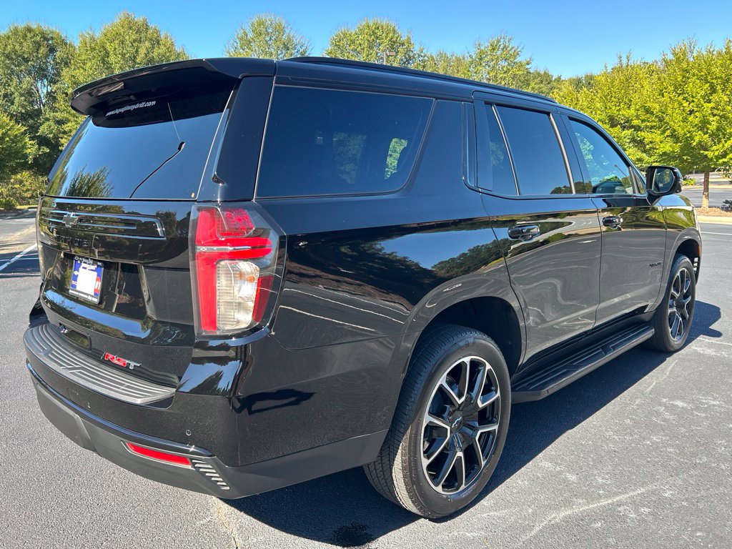 Used 2023 Chevrolet Tahoe RST w/ Luxury Package RWD image 23
