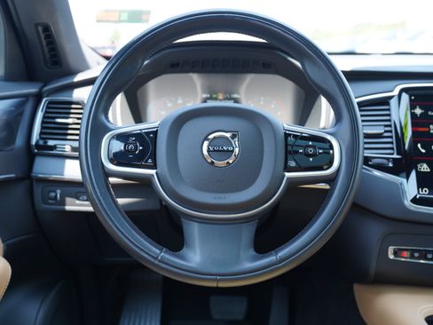Used 2022 Volvo XC90 T6 Inscription AWD/4WD image 18
