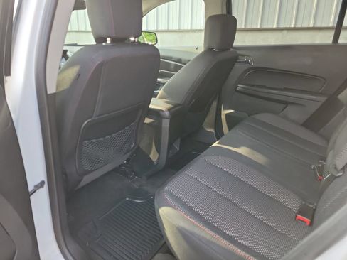 Used 2017 GMC Terrain SLE w/ Chrome Edition FWD image 15