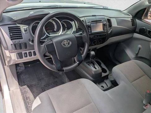 Used 2013 Toyota Tacoma 2WD Regular Cab image 11