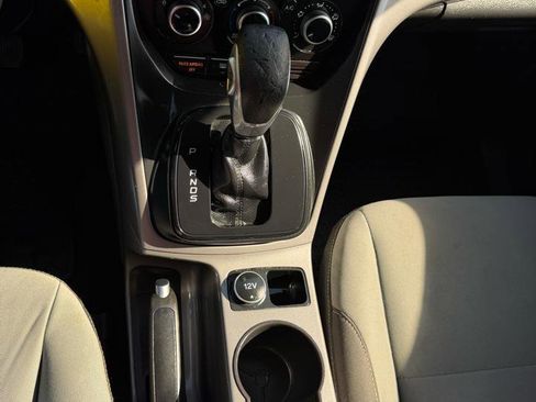 Used 2016 Ford Escape SE AWD/4WD image 23