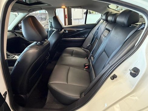 Used 2018 INFINITI Q50 Luxe AWD/4WD image 27