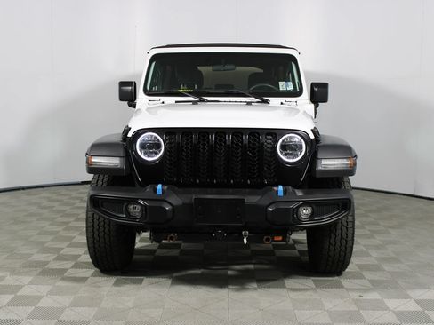 Used 2023 Jeep Wrangler Unlimited w/ Cold Weather Group AWD/4WD image 2