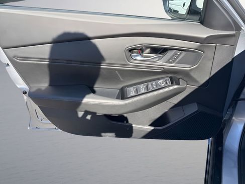 Used 2023 Honda Accord Touring image 27