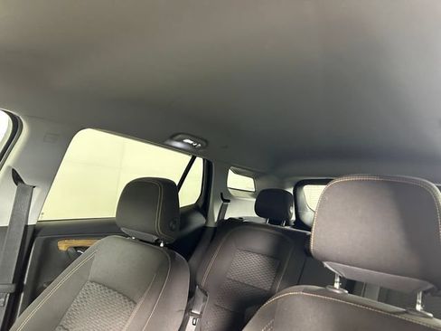 Used 2020 GMC Terrain SLE FWD image 13