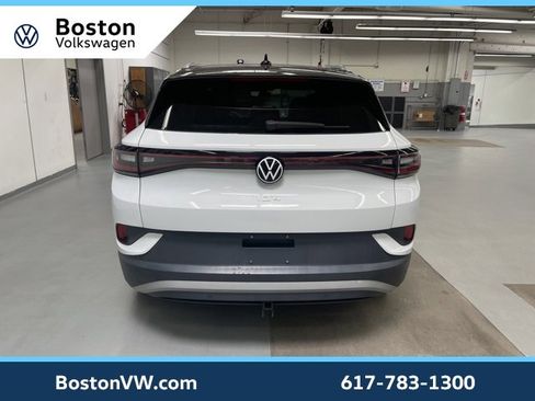 Certified 2021 Volkswagen ID.4 1st Edition image 3