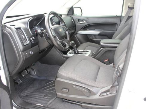 Used 2019 Chevrolet Colorado LT RWD image 12