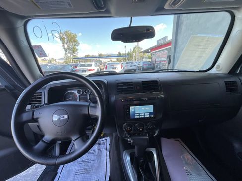 Used 2007 HUMMER H3 AWD/4WD image 9