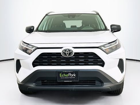Used 2025 Toyota RAV4 LE image 2