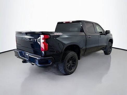 Used 2024 Chevrolet Silverado 1500 Custom Trail Boss w/ LPO, Dark Essentials Package image 7