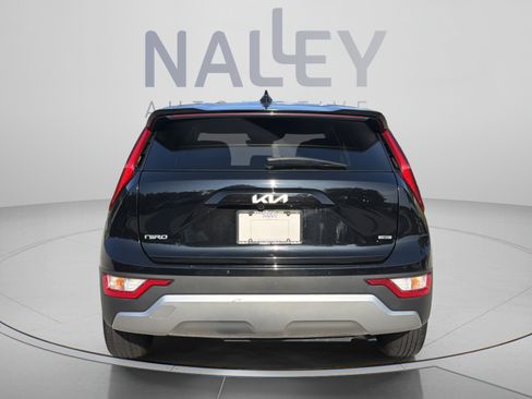 Certified 2025 Kia Niro LX FWD image 4