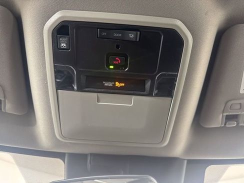 Used 2023 Toyota Tundra SR5 w/ SR5 Premium Package image 14