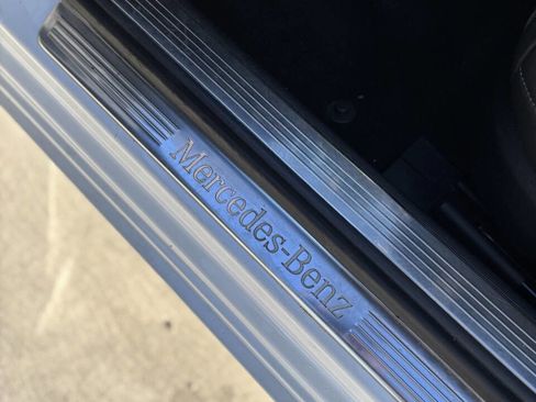 Used 2016 Mercedes-Benz S 550 4MATIC Sedan image 18