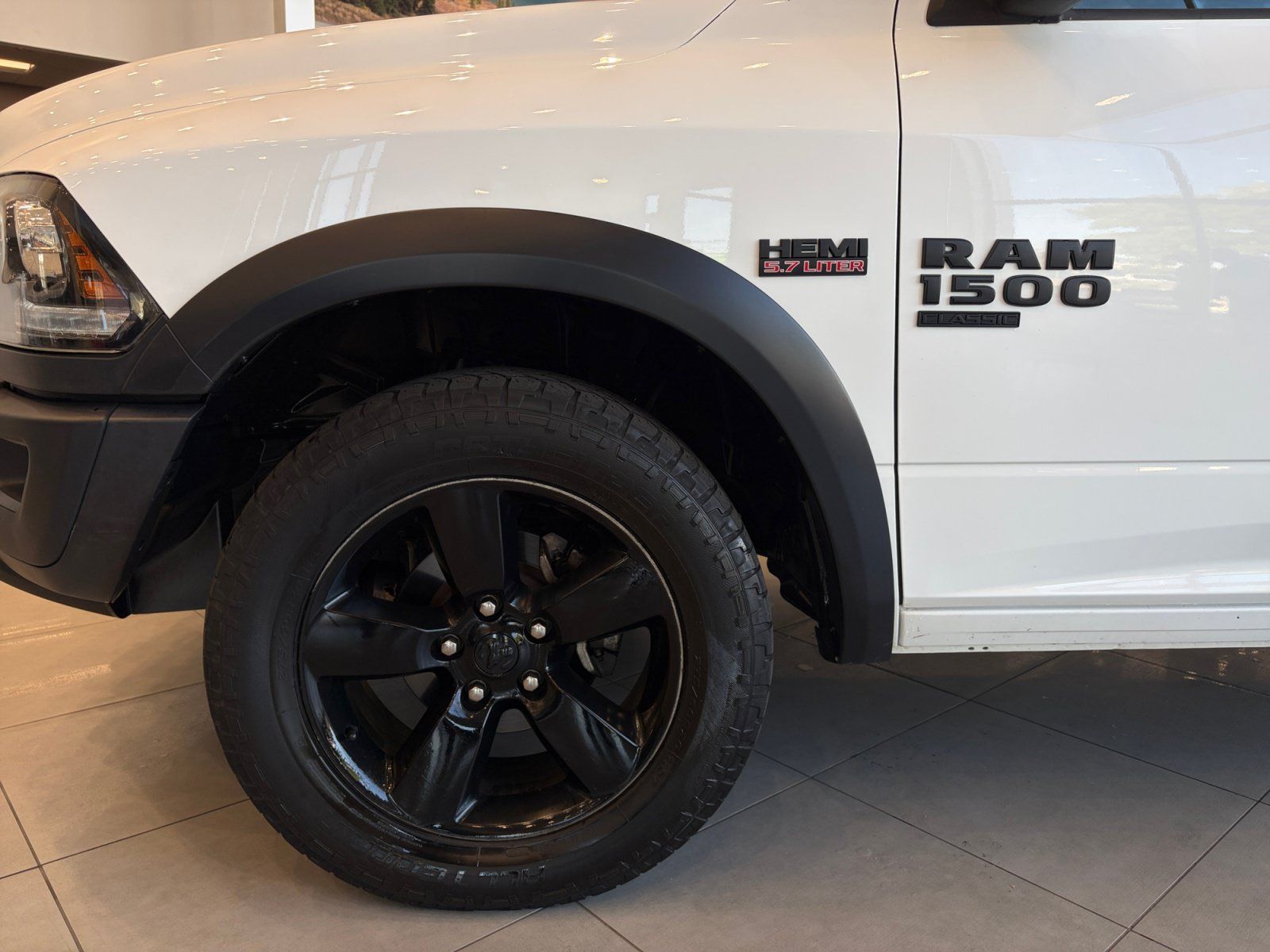 Used 2019 RAM 1500 Warlock w/ Electronics Group AWD/4WD image 10