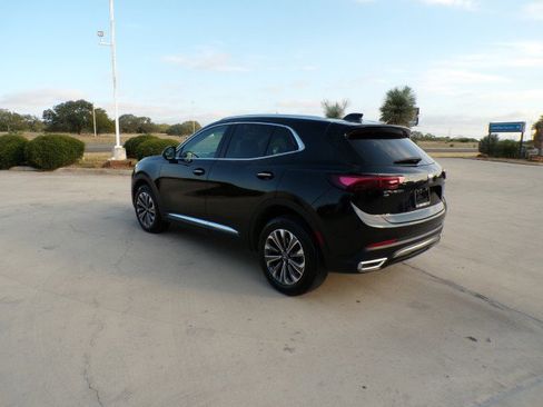 Used 2024 Buick Envision Preferred image 11