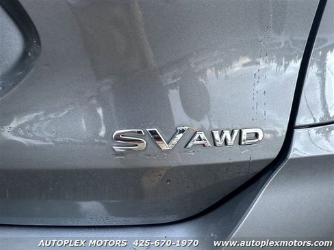 Used 2020 Nissan Rogue SV AWD/4WD image 11