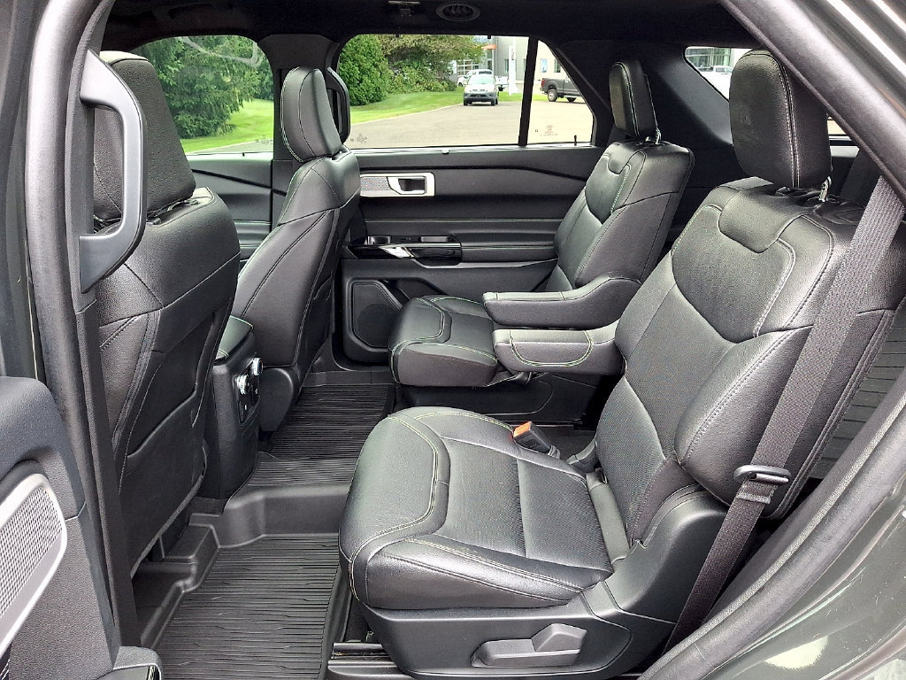 Used 2023 Ford Explorer ST w/ Equipment Group 401A AWD/4WD image 13