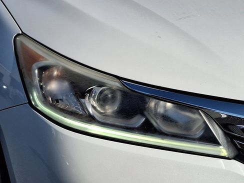 Used 2017 Honda Accord EX-L image 9
