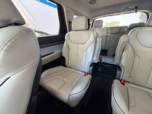 Used 2025 Hyundai Palisade SEL AWD/4WD image 43
