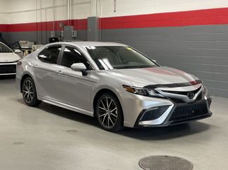 Used 2023 Toyota Camry SE FWD video 2