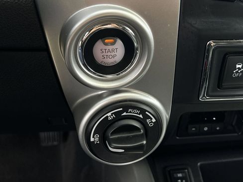 Used 2019 Nissan Titan PRO-4X w/ Pro-4x Convenience Package image 19