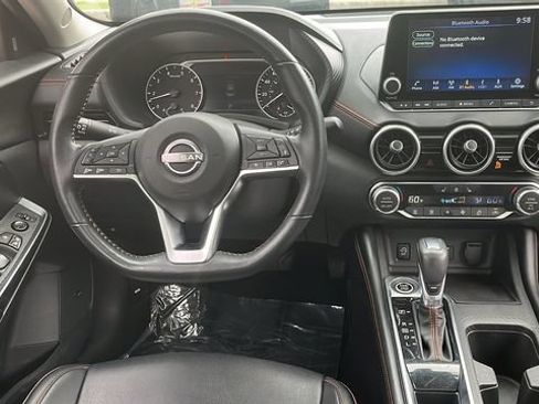 Used 2024 Nissan Sentra SR w/ SR Premium Package FWD image 4