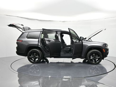 New 2025 Jeep Grand Cherokee L Limited image 59