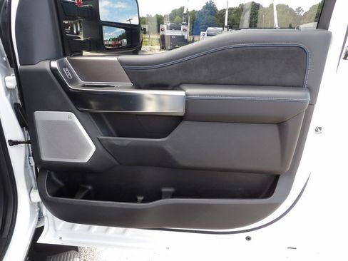 Used 2026 Ford F450 Platinum AWD/4WD image 45