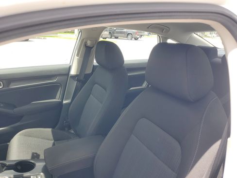 Used 2026 Honda Civic LX image 17