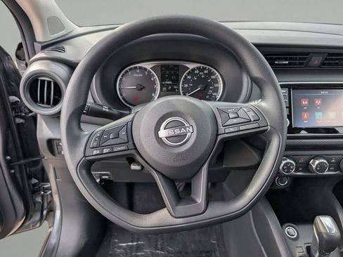 New 2025 Nissan Kicks Play S FWD image 20