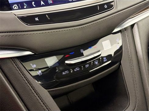 Used 2024 Cadillac XT5 Sportv image 15