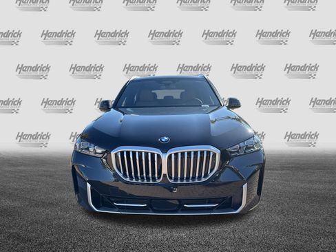 Used 2026 BMW X5 xDrive40i AWD/4WD image 3