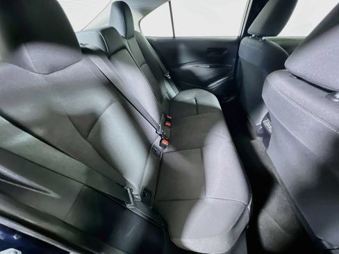 Used 2025 Toyota Corolla LE FWD image 22