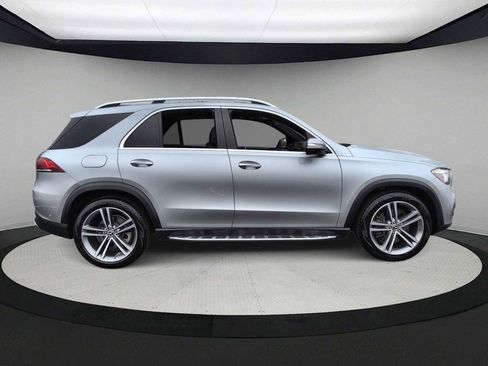 Used 2022 Mercedes-Benz GLE 450 4MATIC image 9