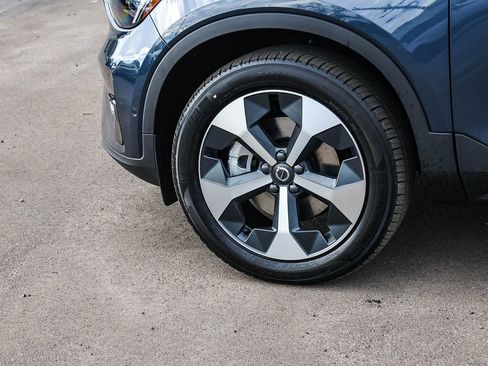 New 2026 Volvo XC40 B5 Plus w/ Protection Package Premier image 9