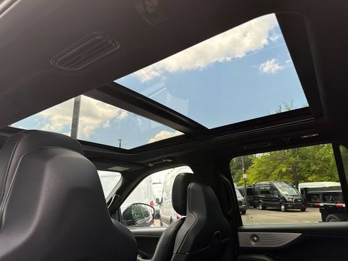 New 2026 Lincoln Navigator L Black Label AWD/4WD image 28