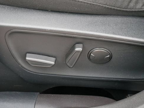 Certified 2024 Ford Escape Active AWD/4WD image 36