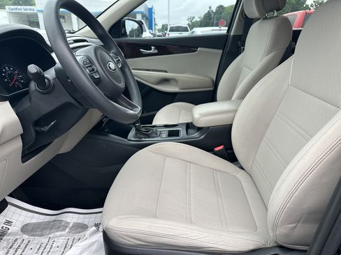 Used 2016 Kia Sorento FWD image 10