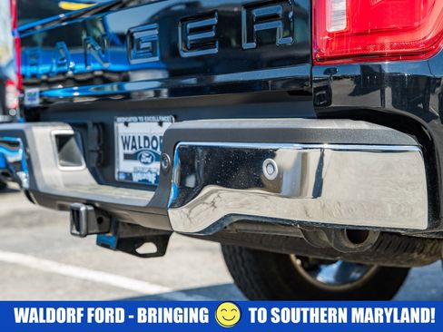 Used 2022 Ford Ranger XLT w/ Equipment Group 301A Mid AWD/4WD image 6