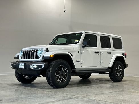 New 2026 Jeep Wrangler Sahara image 2