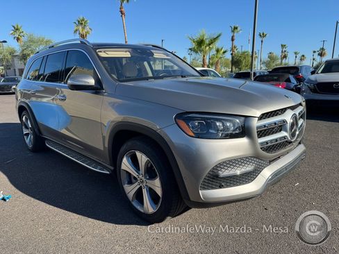 Used 2021 Mercedes-Benz GLS 450 4MATIC image 2