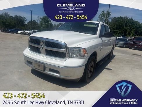 Used 2019 RAM 1500 Classic SLT RWD image 1