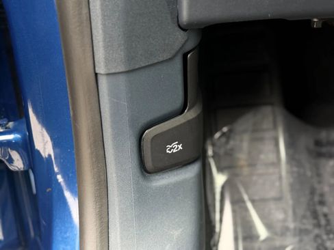 Used 2024 Ford Maverick Lariat w/ Black Appearance Package image 25