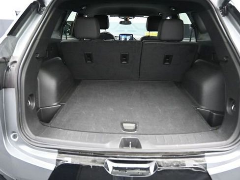 Used 2025 Chevrolet Blazer RS AWD/4WD image 42