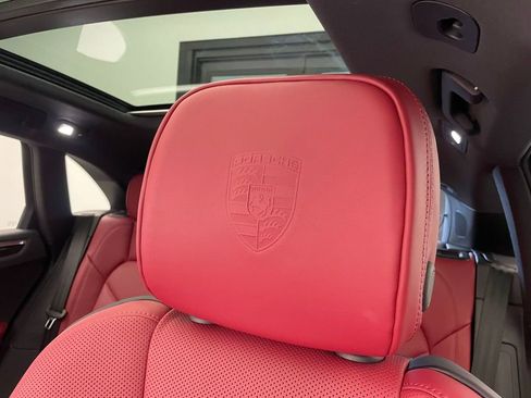 New 2026 Porsche Macan Turbo image 17