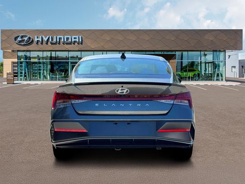 New 2026 Hyundai Elantra SEL Sport Premium w/ Cargo Package FWD image 6